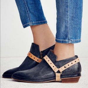 Free People Vicente View leather booties